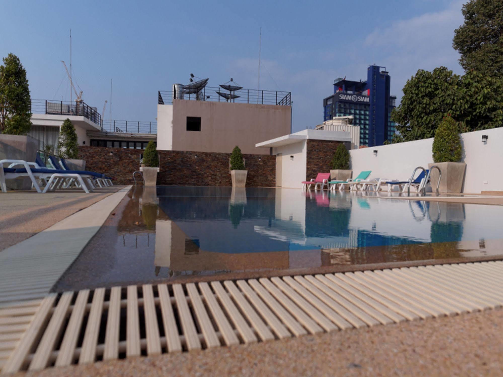 Hotel Pattaya Blue Sky Zewnętrze zdjęcie